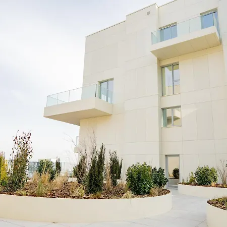 Aviatiei Elysee Luxury 1br *