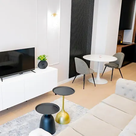 Aviatiei Elysee Luxury 1br *